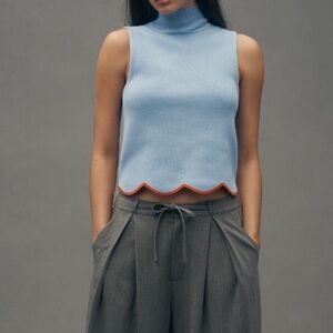 NWT Mauve scalloped turtle neck tank